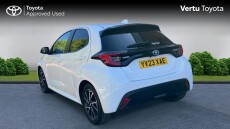 Toyota Yaris 1.5 Hybrid Design 5dr CVT Hybrid Hatchback